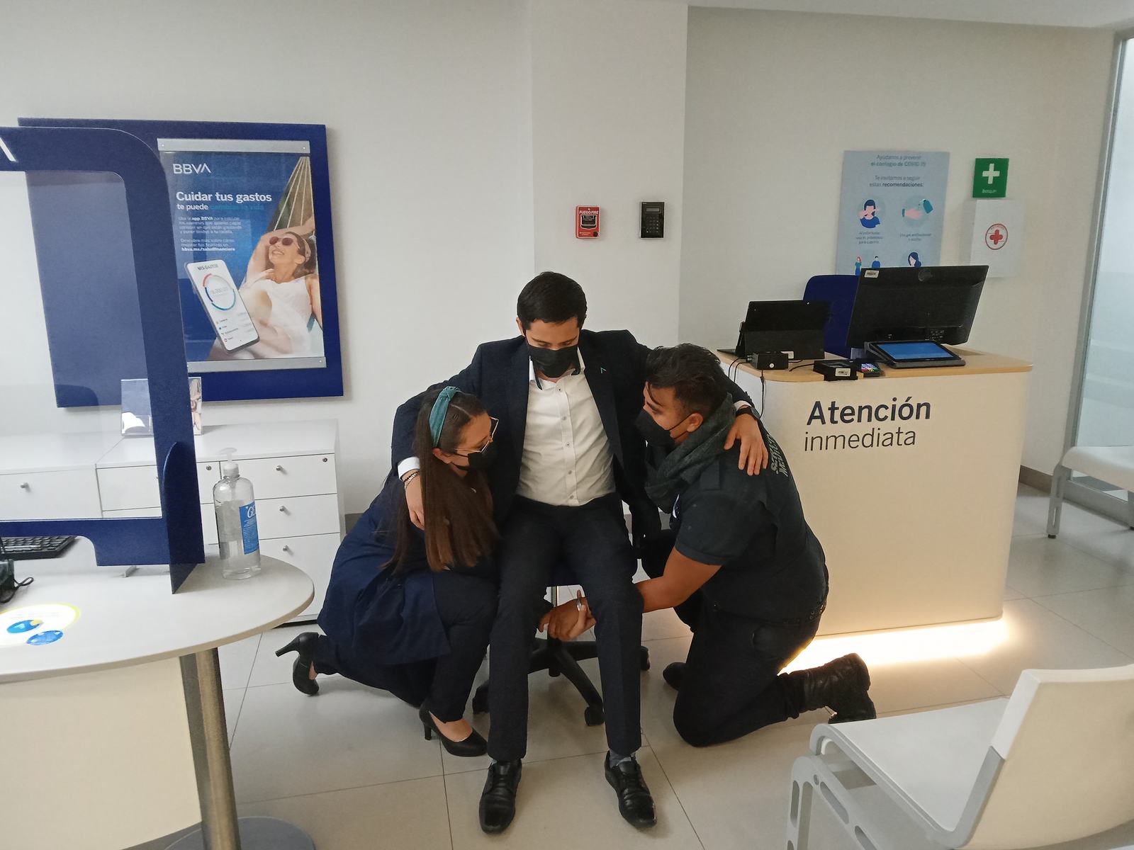 Traslado de lesionado en sucursal